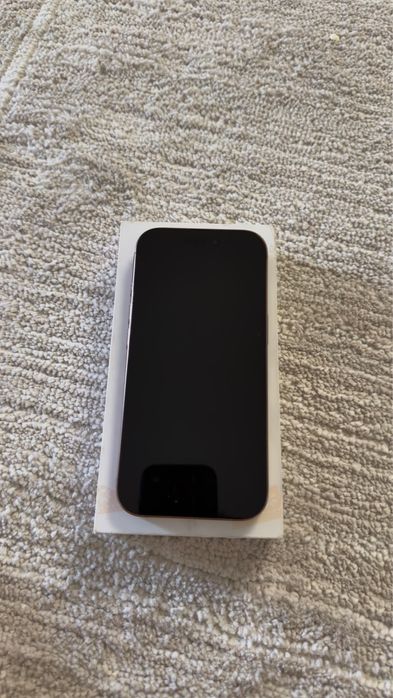 iphone 16 pro gold