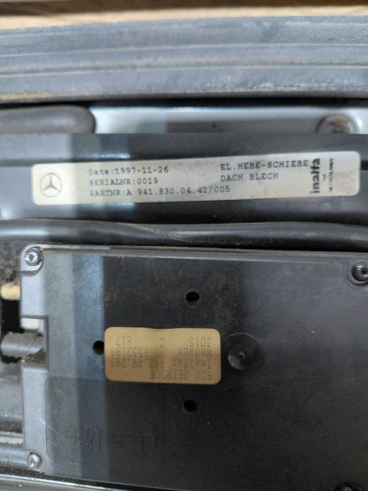 Люк на крышу Актрос