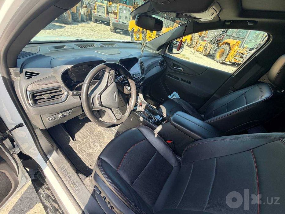 Equinox RS, 2021 yil, probeg 77000 km.