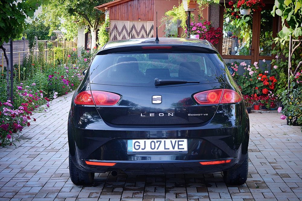 SEAT Leon 2013 — imagine 3