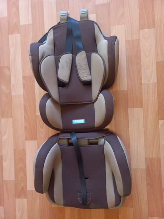 Автокресло Б/У  Продам 2500тг