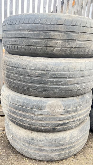 Продам шины на 205/60/16