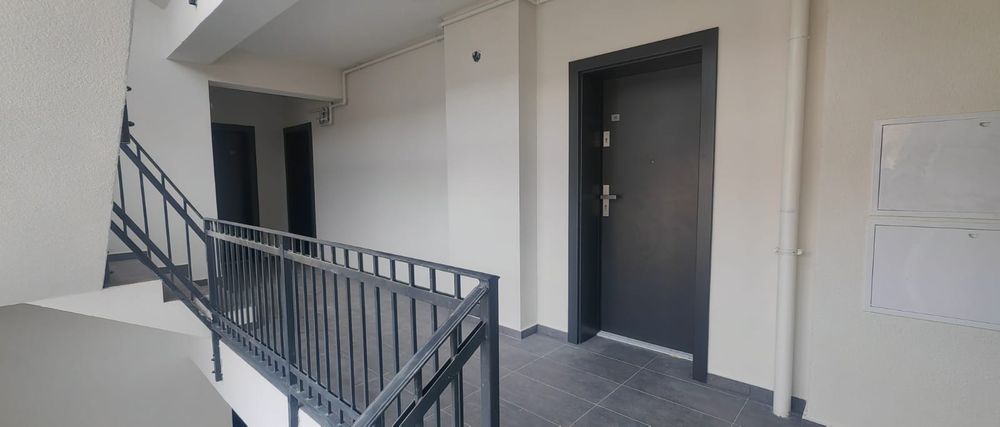 Dezvoltator vand Penthouse  cu 4  camere  intabulat