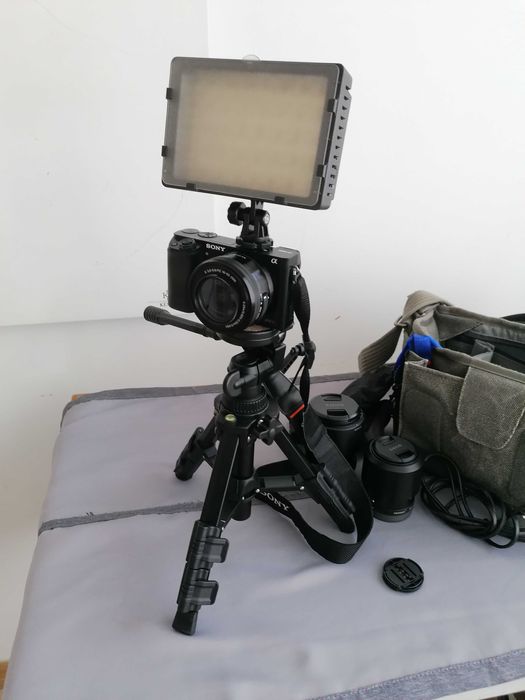 Фотокамера Sony Alpha 6000