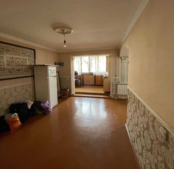 Чиланзар 9 квартал 3/2/4 Кирпичный дом, Комнаты раздельные, балкон 2*6