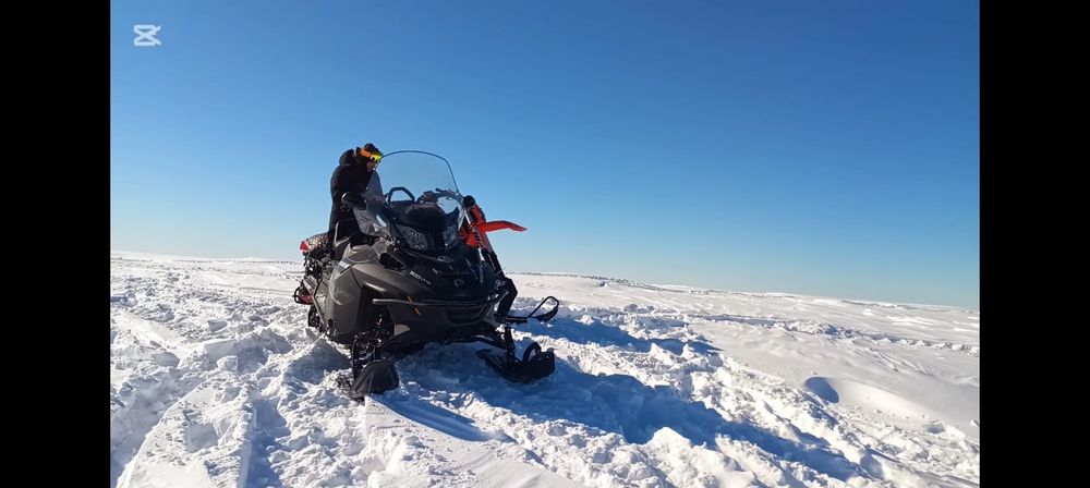 Продам снегоход BRP