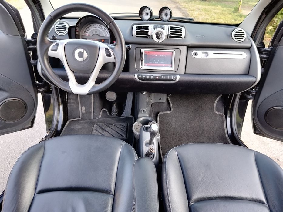 Smart Fortwo 1.0iT cu 102 cp,an 2012 ,full extrase
