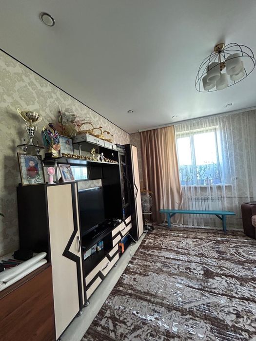 Продаем квартиру 3-х комнатную