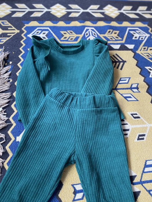 Set fetita stare foarte buna