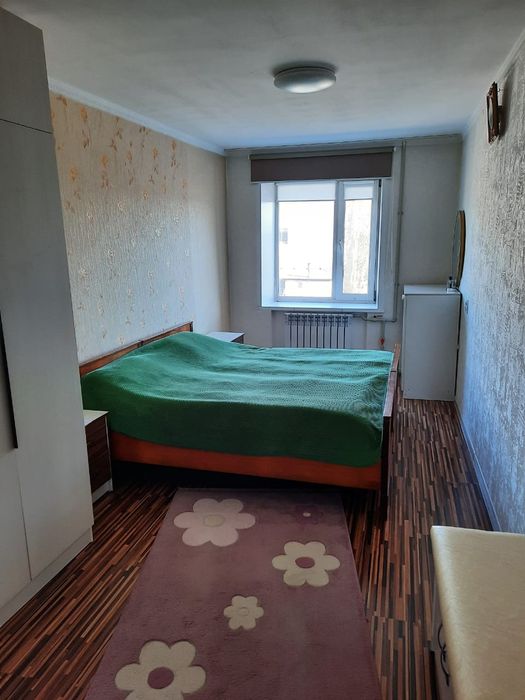 Срочно продам 2-х комнату квартиру