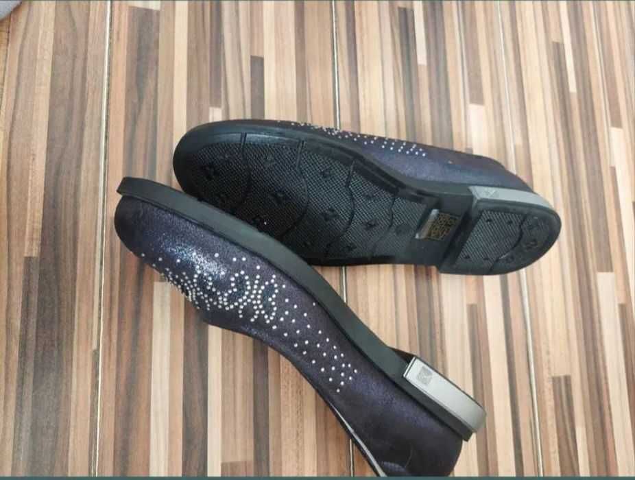 Pantofi sidefați casual cu pietricele 37