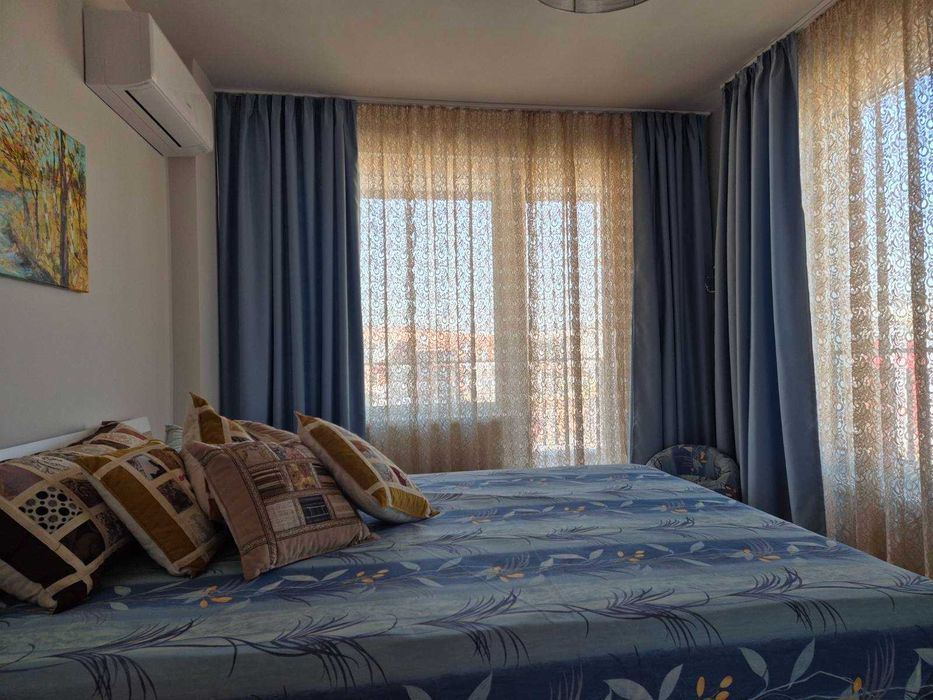 Дава се под наем Двустаен апартамент в Велико Търново, Център - 60 кв.м за 357 € - Снимка #1