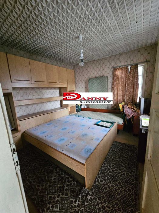 Къща за продажба в гр. Полски Тръмбеш