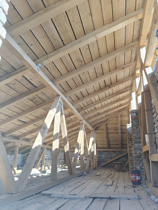 Casă/teren de vânzare