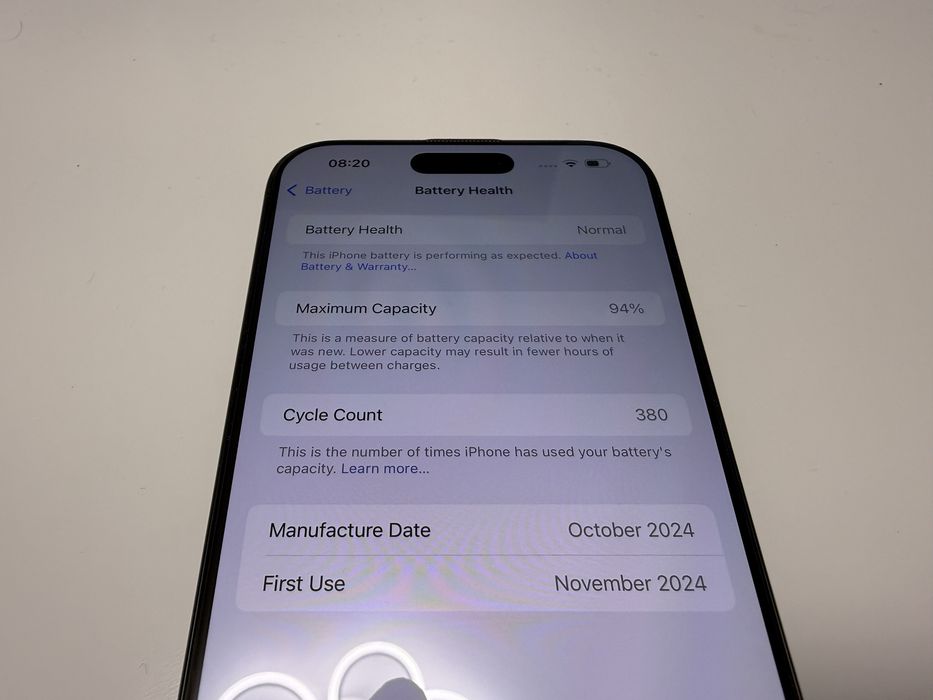 Iphone 16 Pro  Max  94% Baterie