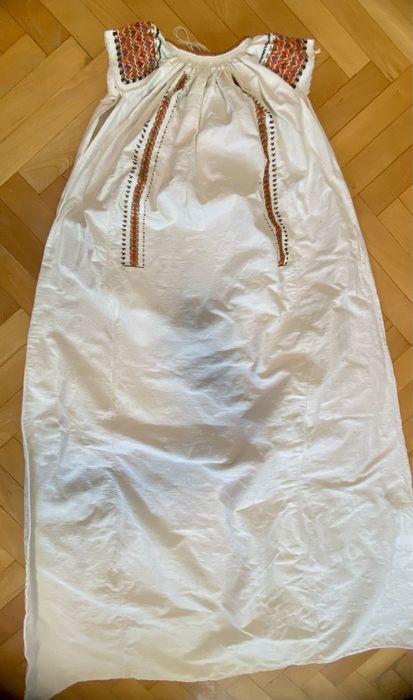 Рокля / Сукман с народни мотиви