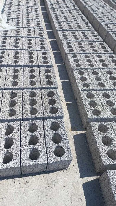 Шлакоблок, Пескоблок / Шлакаблок  от производителя Ф/О любая