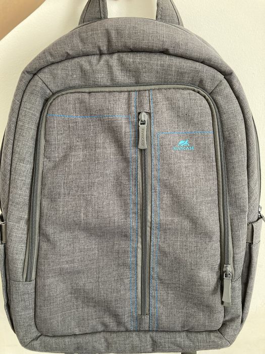 Ghiozdan laptop 15.6 Rivacase / Rucsac