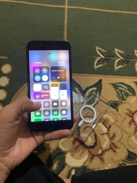 Iphone 8 puls holati yahshi