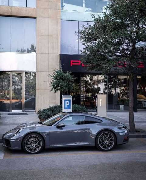 Porsche 911,an de fabricatie 2025, TVA inclus, nedeductibil.