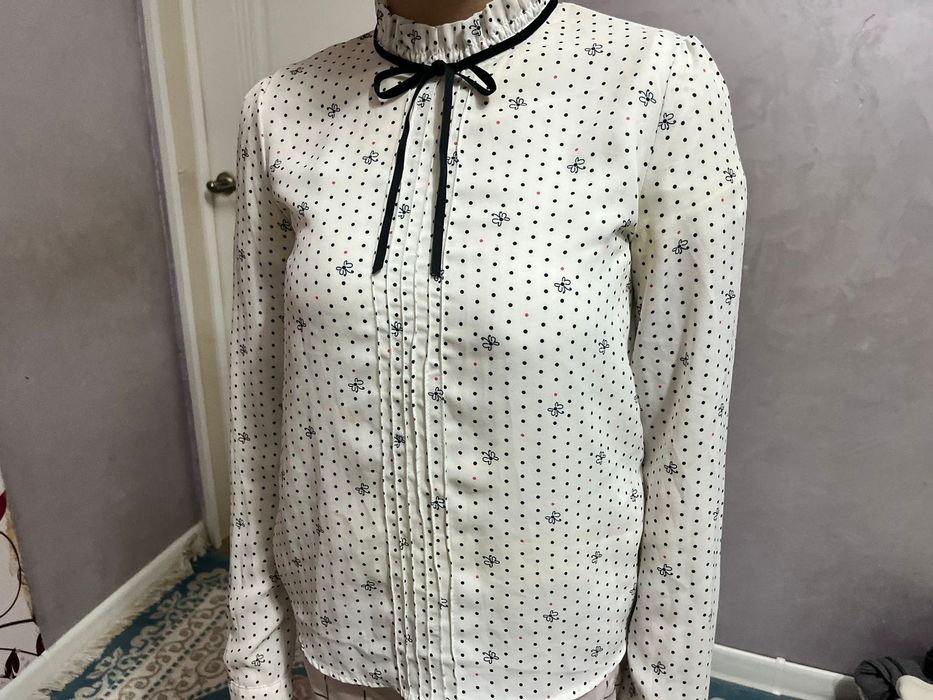 Блузка на 42 размер для школы или повседневка