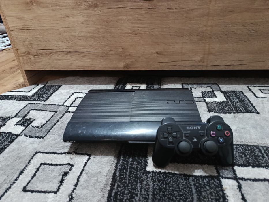 PS 3 FOLOSIT în stare bună