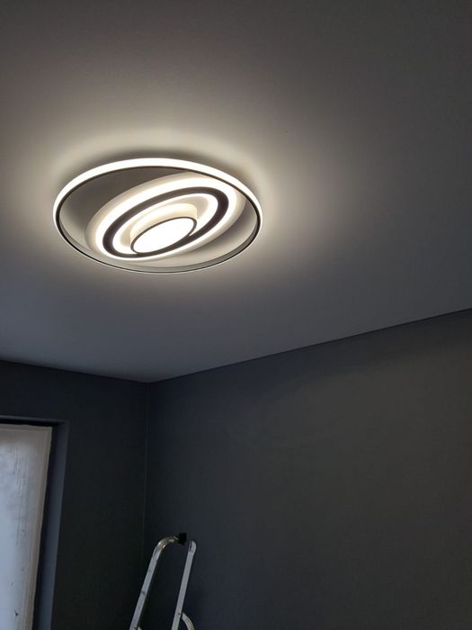 Meseriasi oferim servicii de renovari