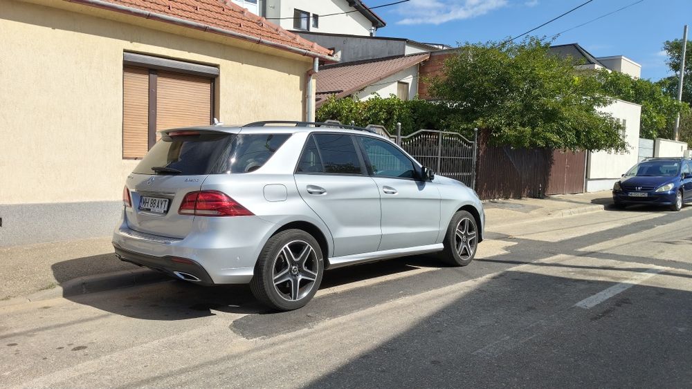 MERCEDES-BENZ GLE 2018 — imagine 3