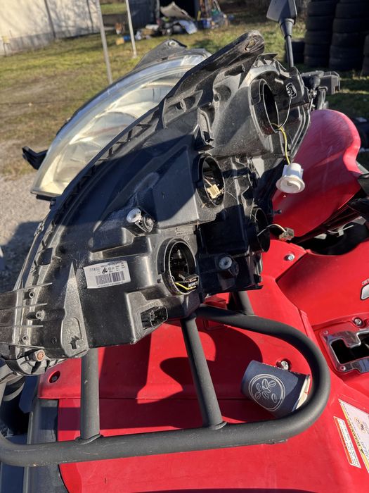 Продавам оригинални фарове за IVECO Daily (2007–2011 г.)