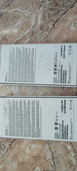 iphone 14 plus (B=90%) 1400lei si iphone 15 plus (B=98%) 1850lei impecabile