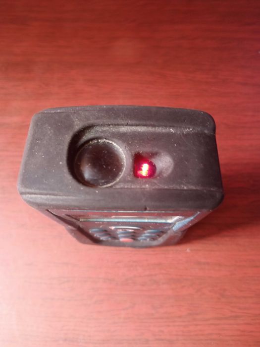 Лазерный дальномер Bosch