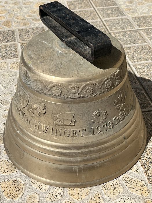 Масивна Щвейцаска камбана