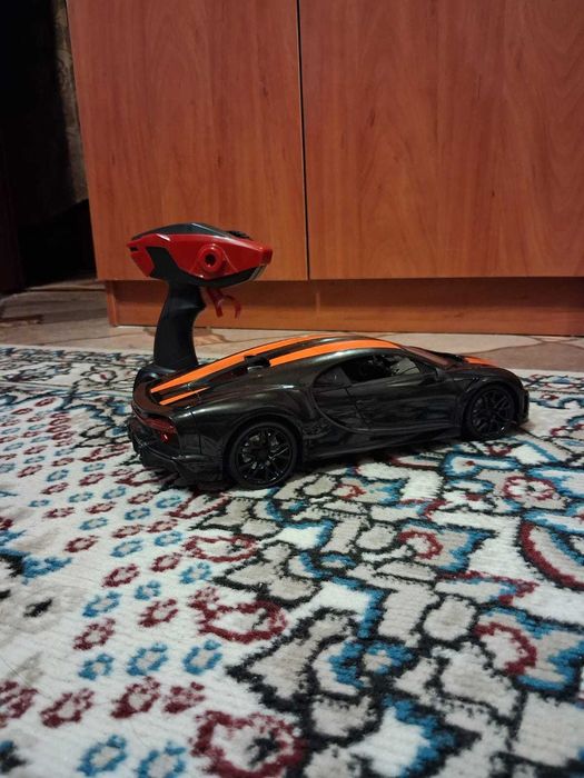 Машина на пульте управление