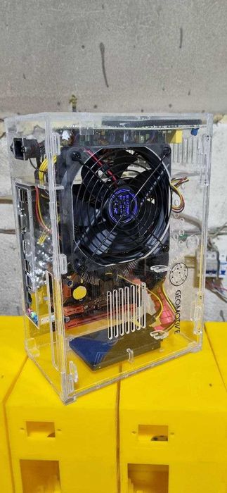 Кейс Mini ITX, уникальный дизайн