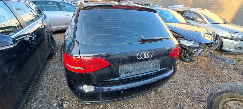 Vând haion Audi A4 B8 break negru cod LY9B sau LZ9Y