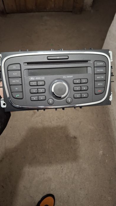 Radio / CD Ford Focus 2 Original ( 2007 /2011 ) Functional  !!!