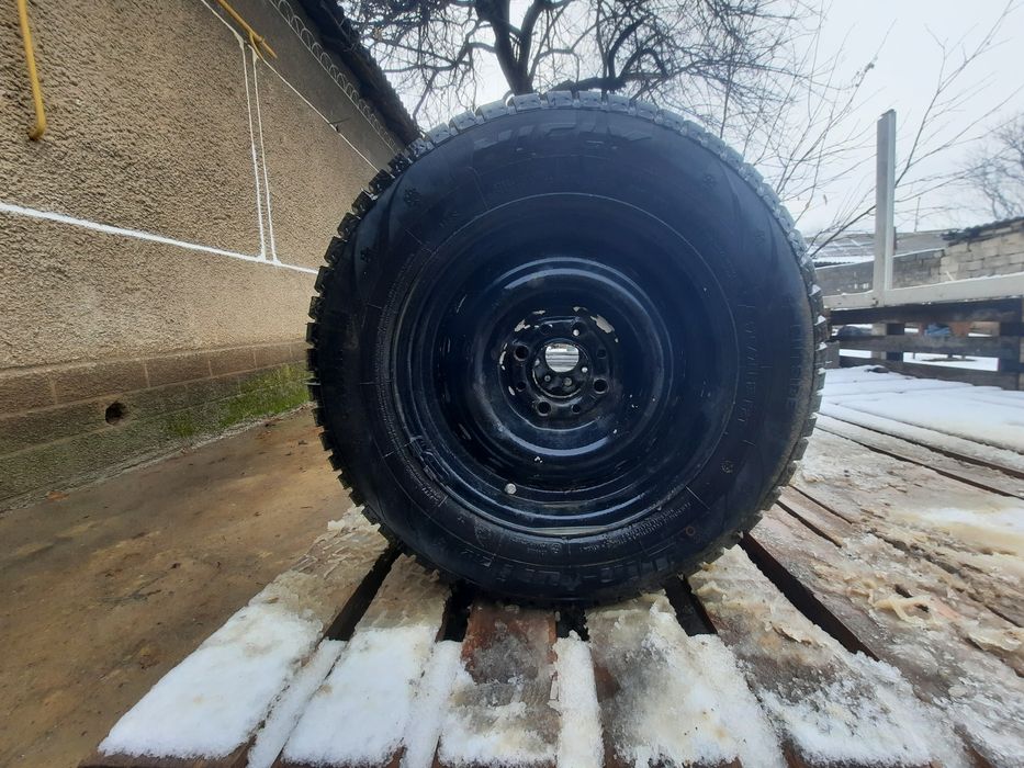 Шины пачьти новые