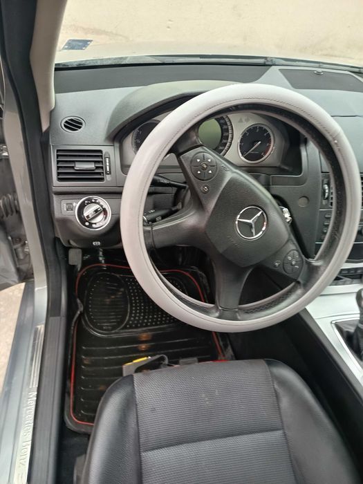 Мерцедес220 авангард