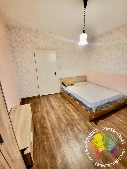 Дава се под наем Двустаен апартамент в Бургас, Славейков - 70 кв.м за 306 € - Снимка #12