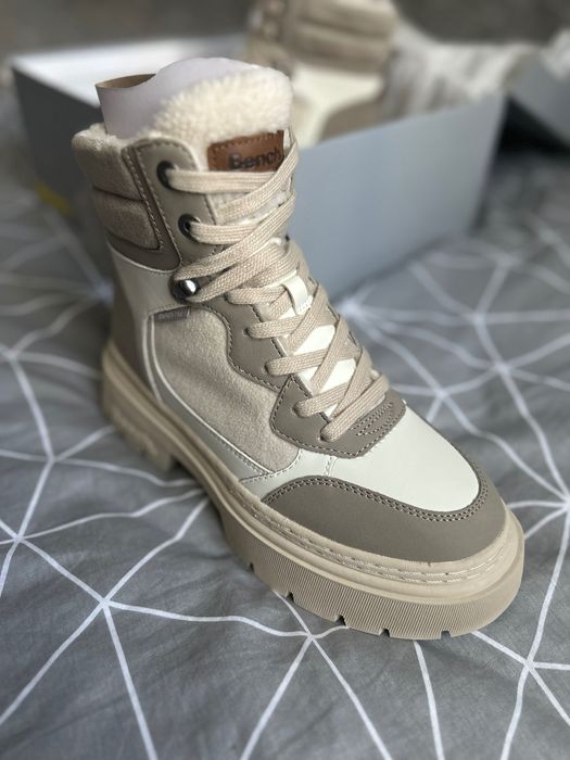 Дамски зимни боти Bench