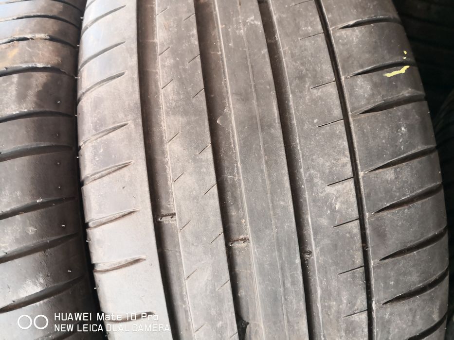 225 40 18 цола Michelin