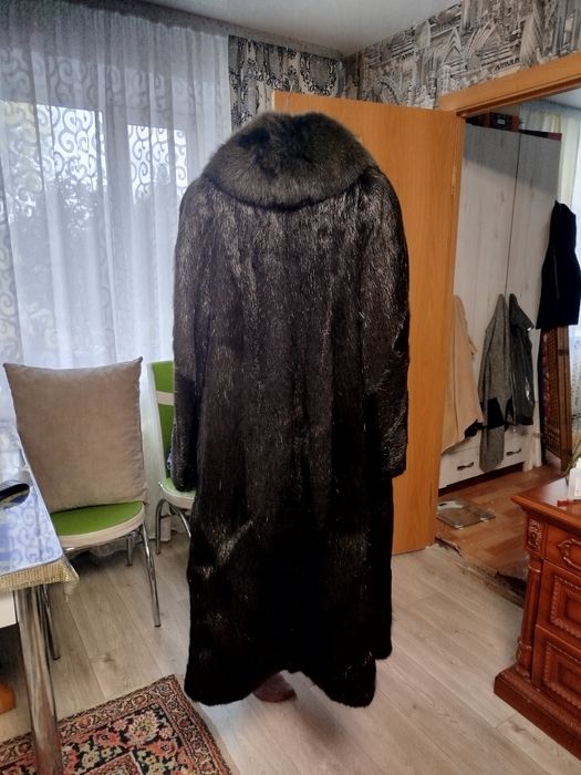 Шуба нутриевая зимняя