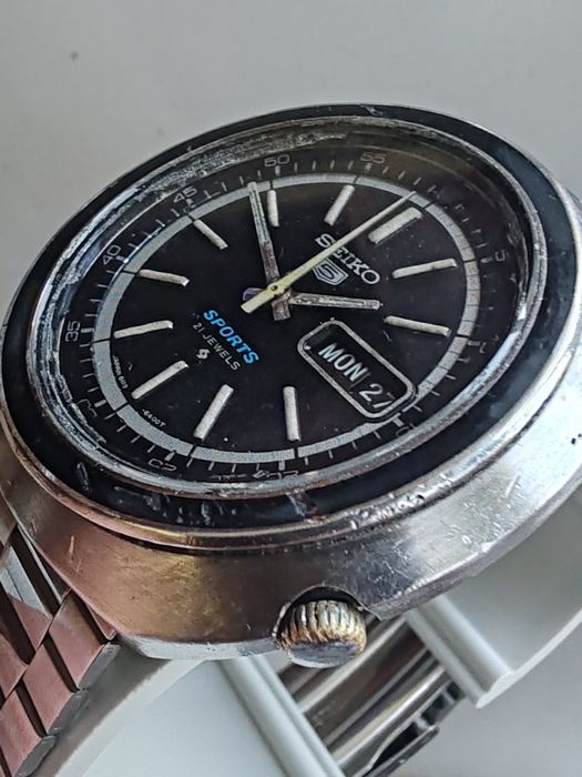 Ceas Seiko 5 Sports UFO 43 mm Funcționează excelent!