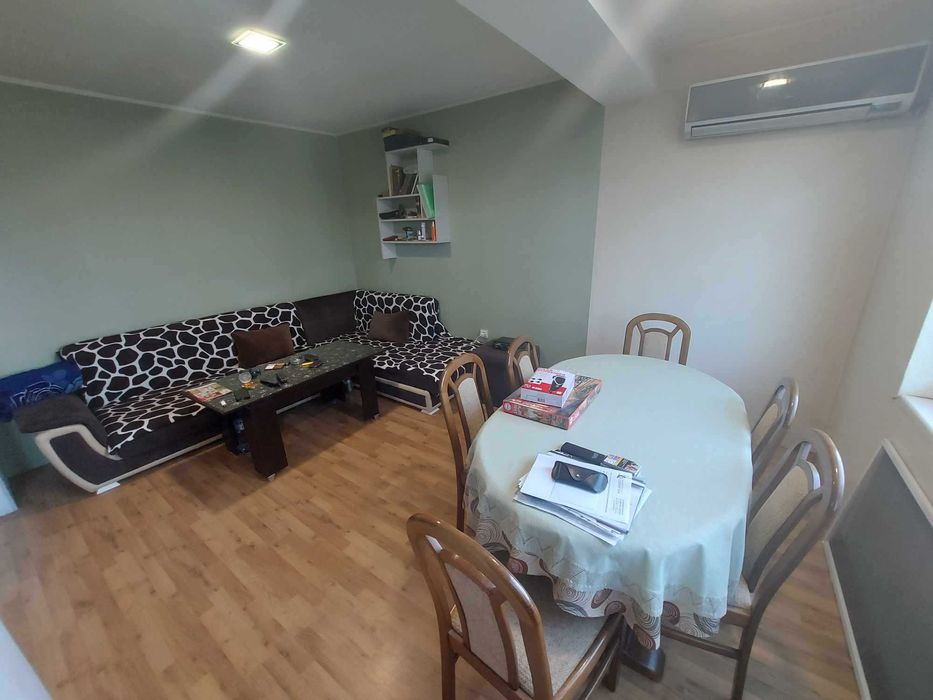 Продава се Тристаен апартамент в Търговище, Център - 80 кв.м за 765 €/кв.м - Снимка #1