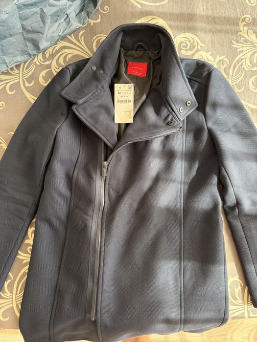Мъжко палто Zara