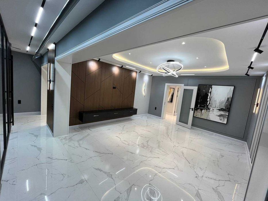 Продаётся Помещения  метро Айбек  Ingels Food ,  85 м2