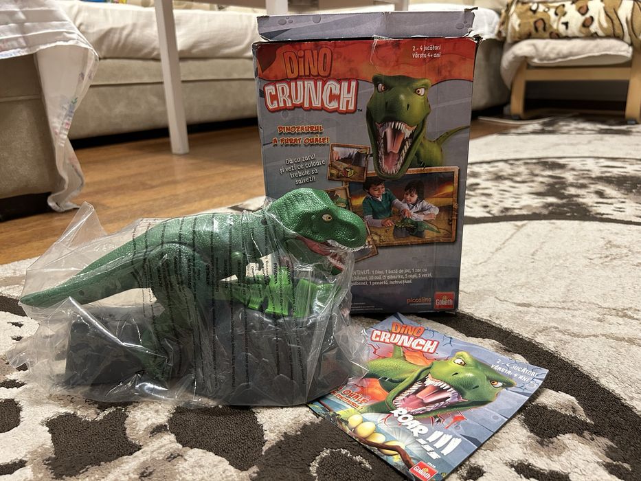 Joc Dino Crunch 4+