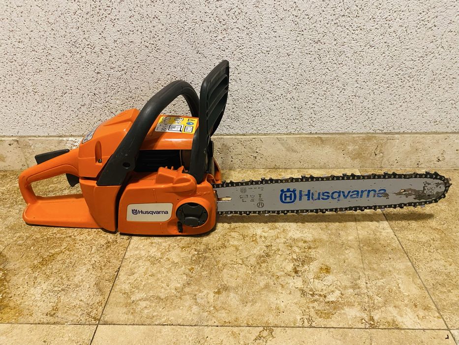 Husqvarna 245 x torq drujba lemne