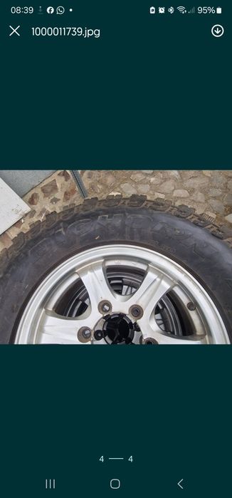 Roti teren Toyota hilux
