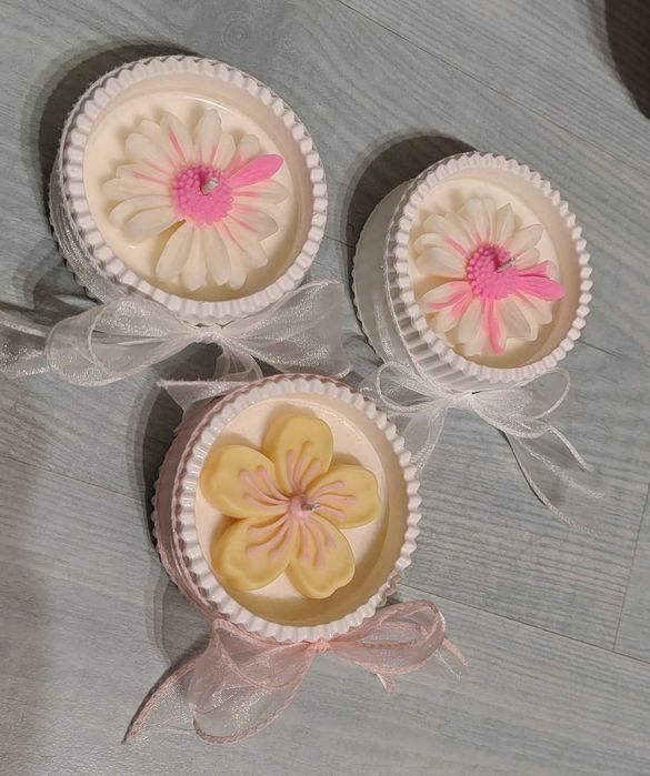 Мини букет за всеки повод от соев восък